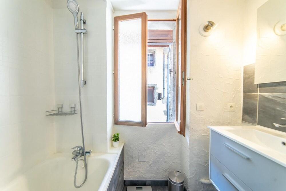 Le Saint Jean - Appartement Rue Carnot Pour 2 - 4 Pers Анси Экстерьер фото